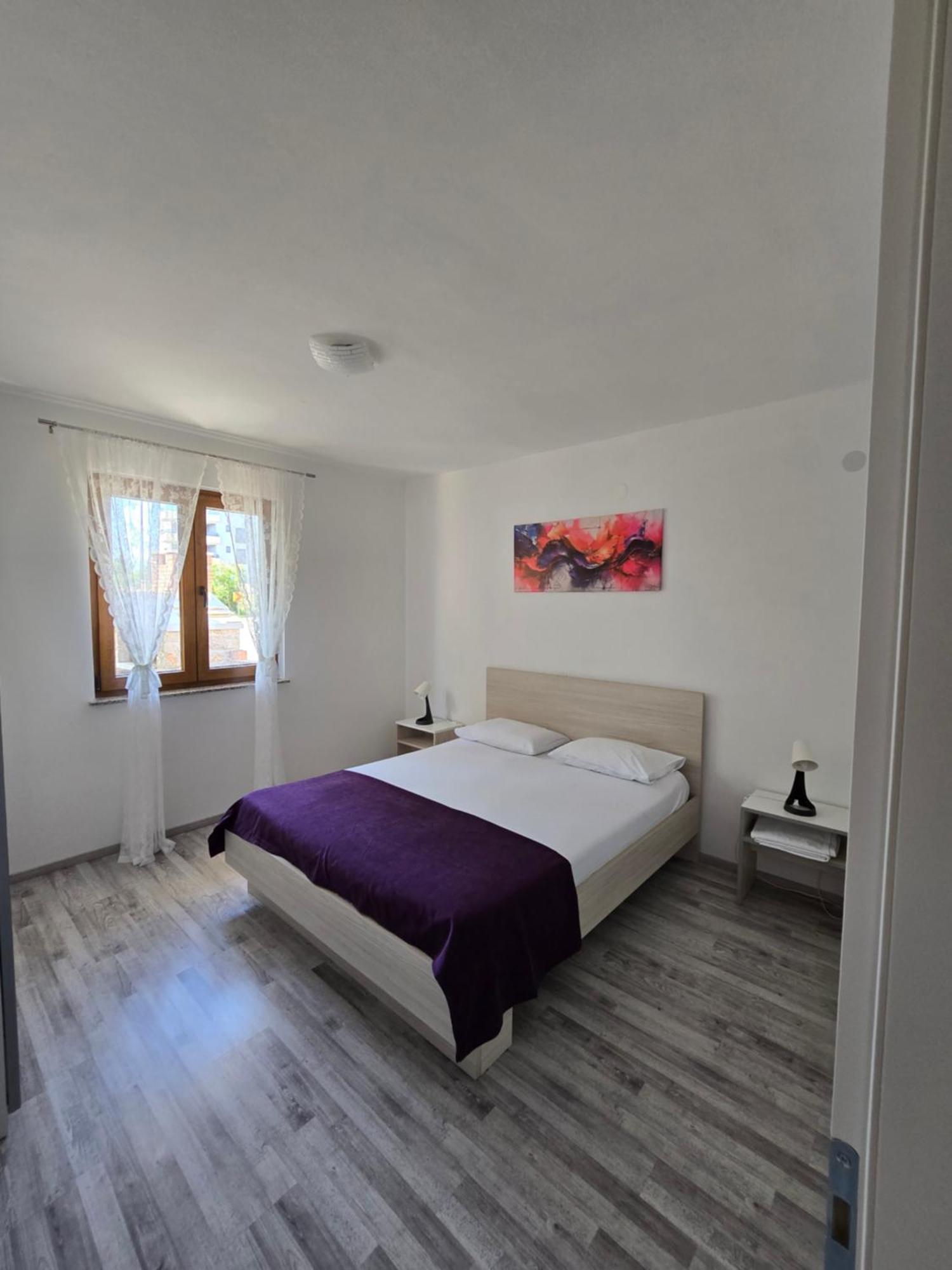 Apartment Ante And Dijana Стариград-Пакленица Экстерьер фото